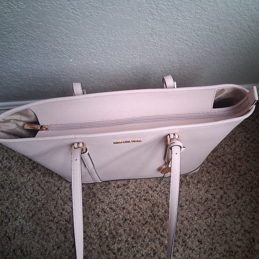 Michael Kors Large Jet Tote Blush Pink Saffiano Leather Excellent Condition - Picture 7 of 7